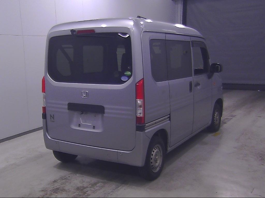 HONDA N-VAN
