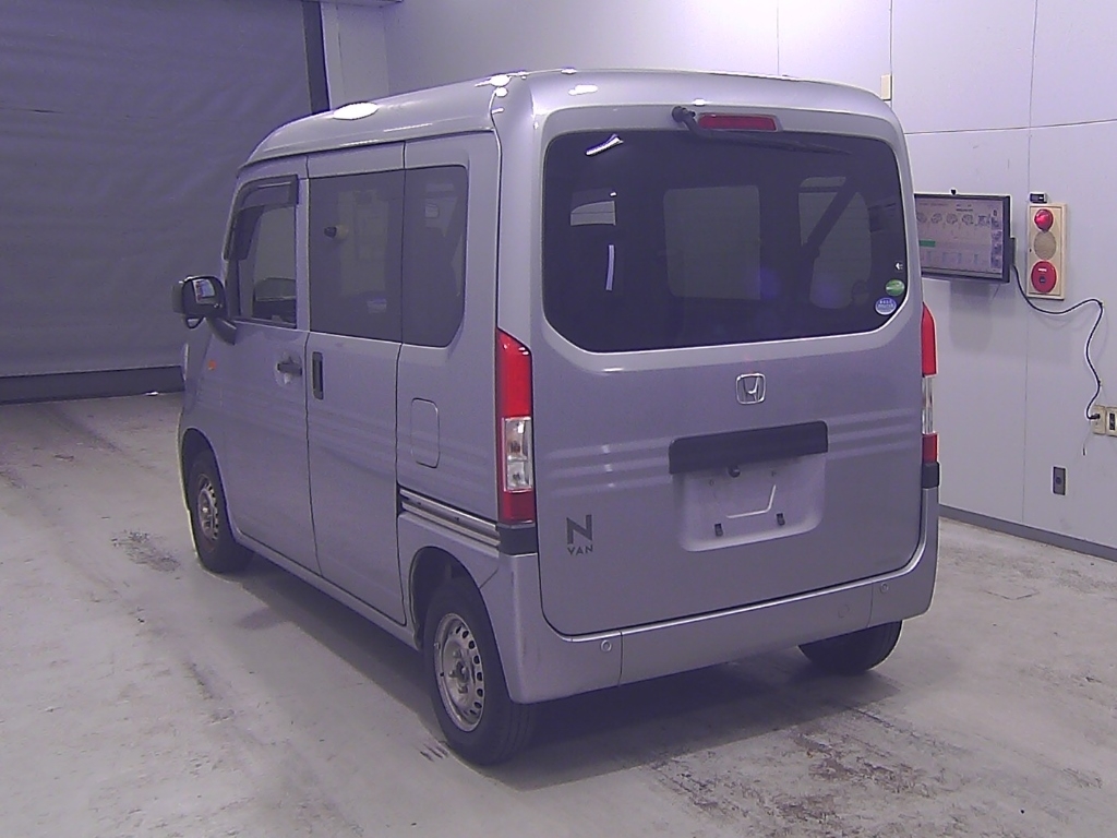 HONDA N-VAN