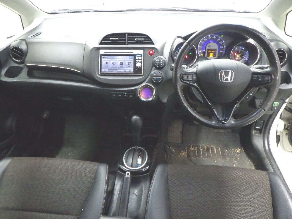 HONDA FIT SHUTTLE