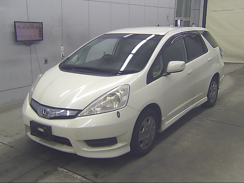 HONDA FIT SHUTTLE