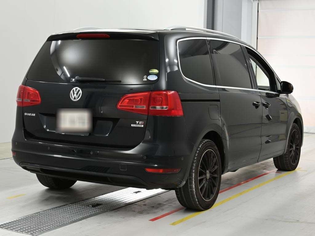 VOLKSWAGEN SHARAN