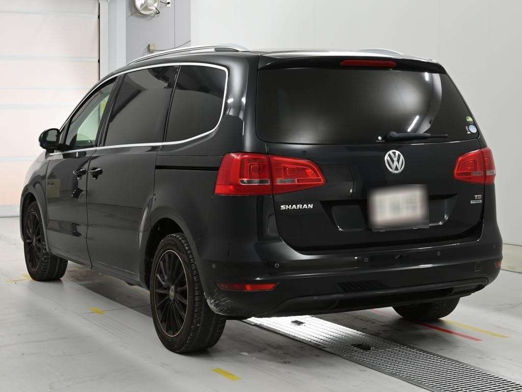 VOLKSWAGEN SHARAN