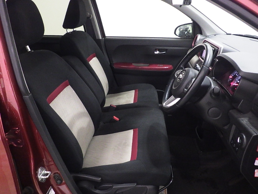 DAIHATSU BOON