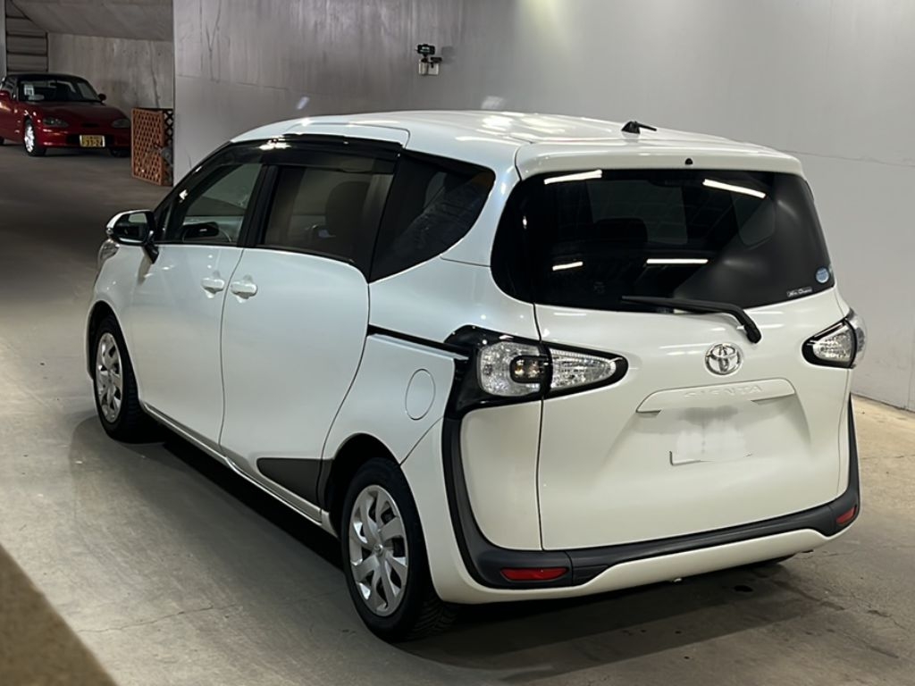 TOYOTA SIENTA
