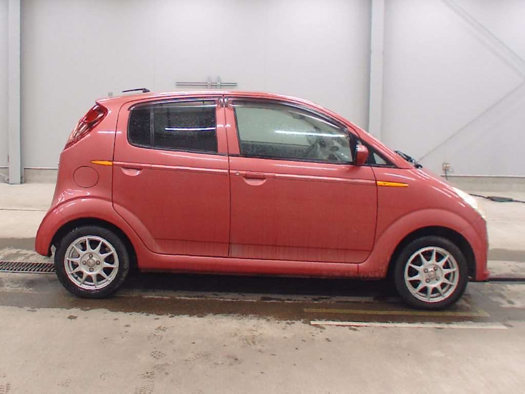 SUBARU R2