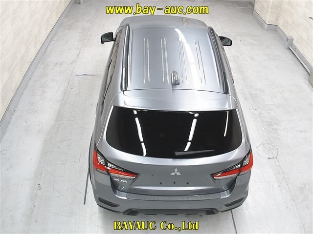 MITSUBISHI RVR