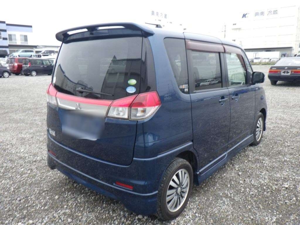 MITSUBISHI DELICA D:2