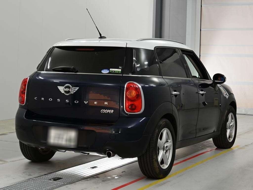 MINI CROSSOVER