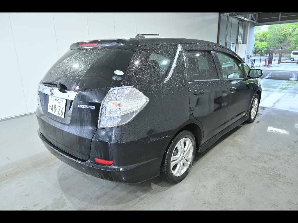HONDA FIT SHUTTLE