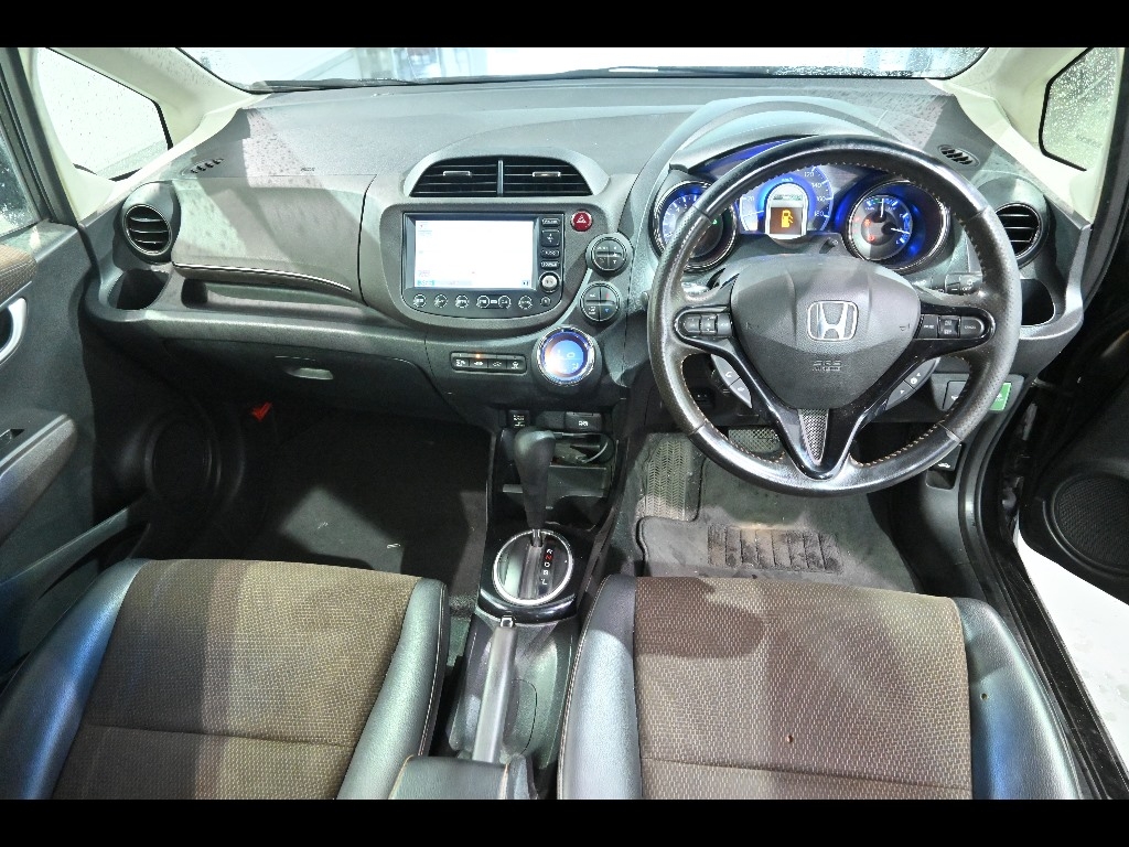 HONDA FIT SHUTTLE