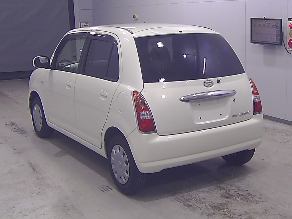 DAIHATSU MIRA GINO