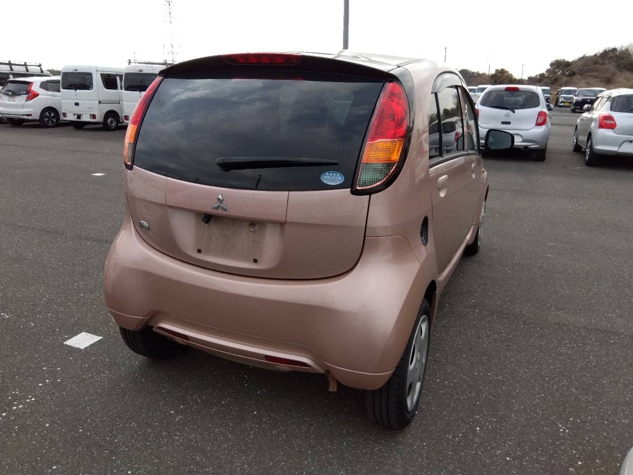 MITSUBISHI I