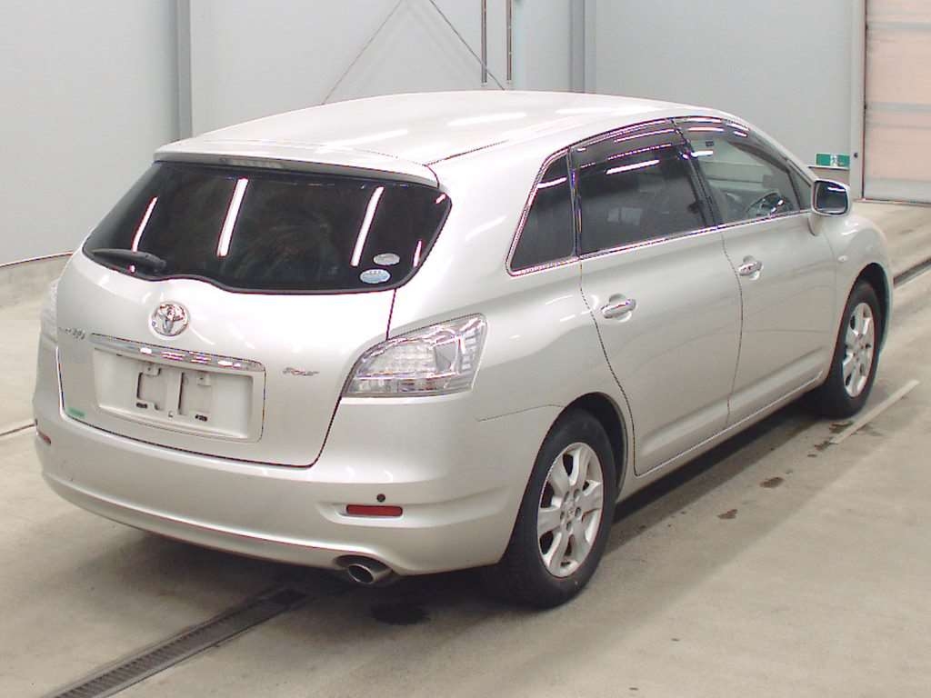 TOYOTA MARK X ZIO