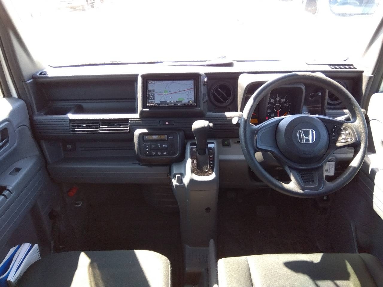 HONDA N-VAN