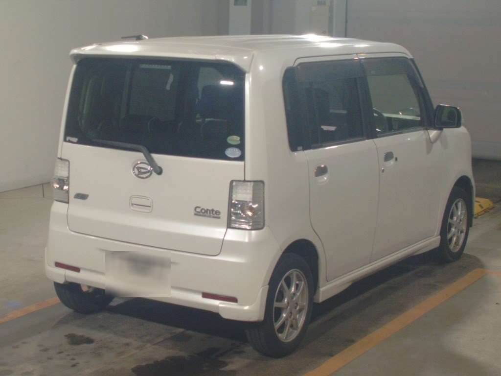 DAIHATSU MOVE CONTE