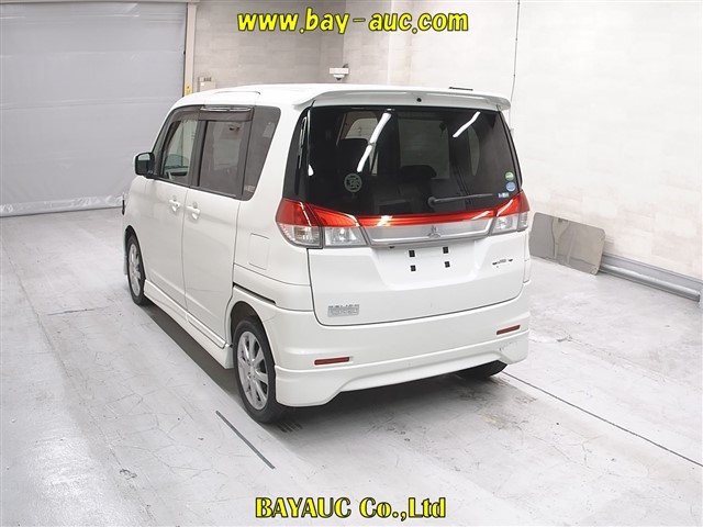 MITSUBISHI DELICA D:2