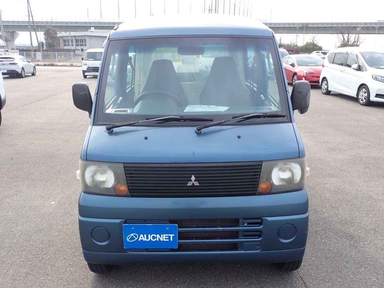 MITSUBISHI MINICAB