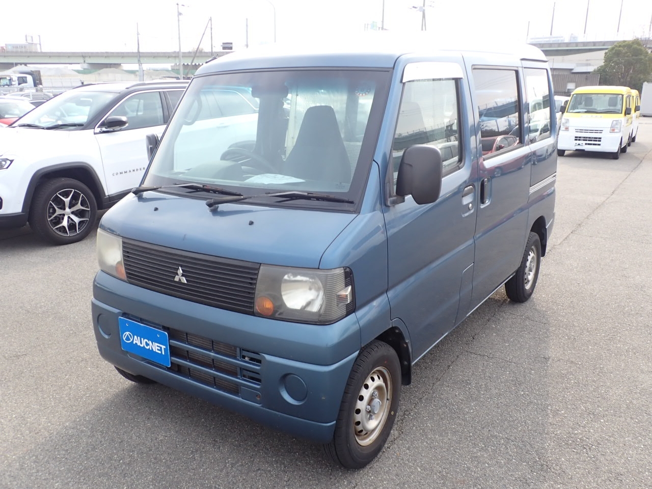MITSUBISHI MINICAB