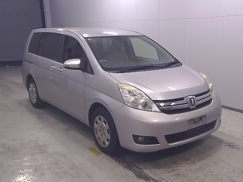 TOYOTA ISIS