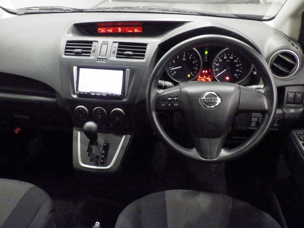 NISSAN LAFESTA