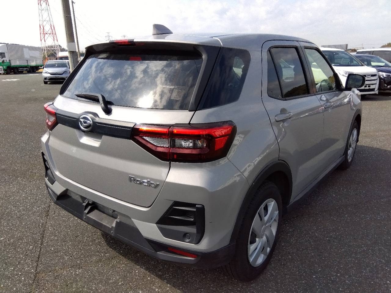 DAIHATSU ROCKY