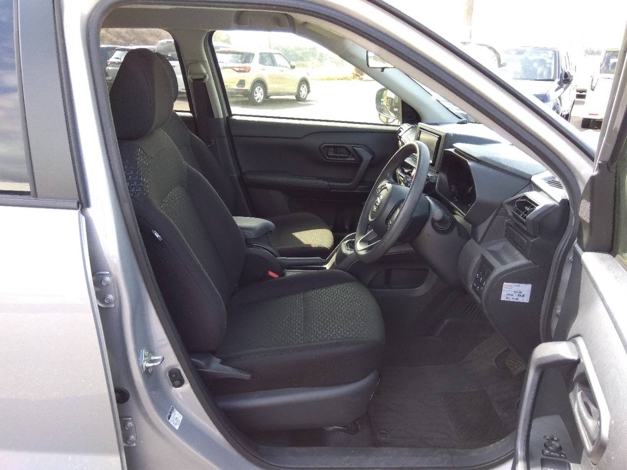 DAIHATSU ROCKY