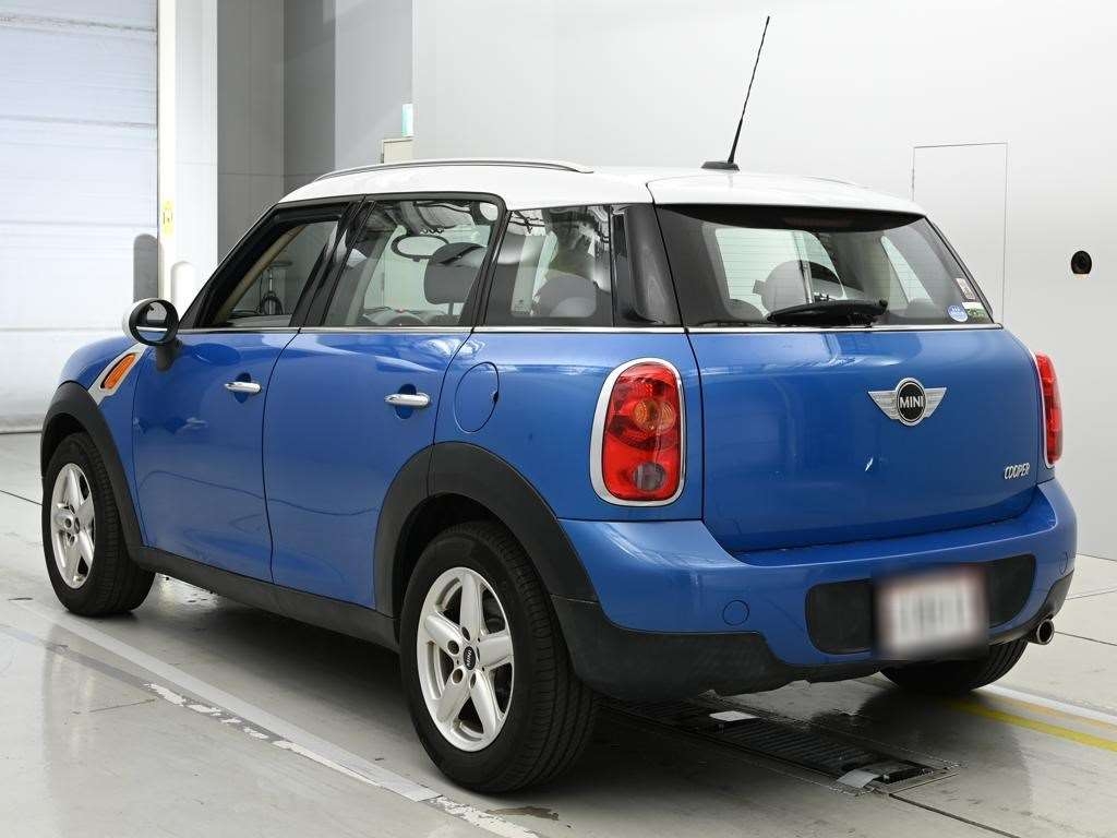 MINI CROSSOVER