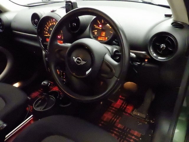 MINI CROSSOVER