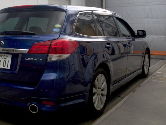 SUBARU LEGACY
