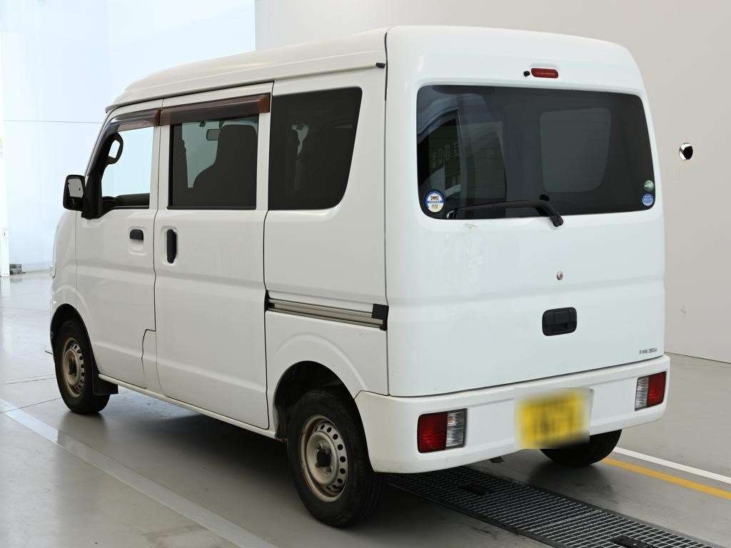 MITSUBISHI MINICAB