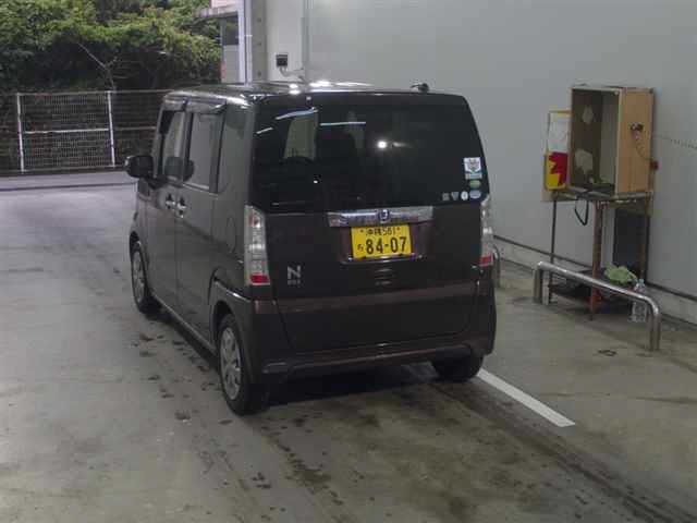 HONDA N-BOX