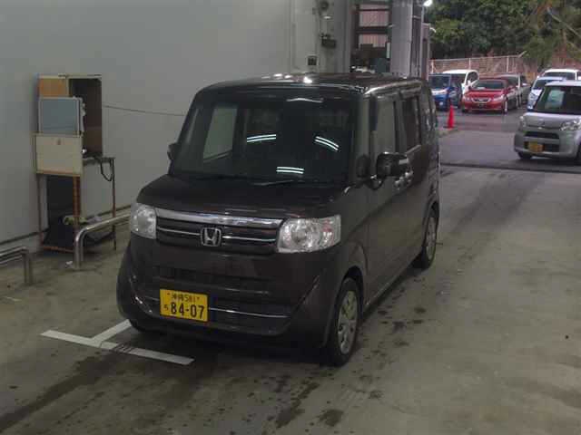 HONDA N-BOX