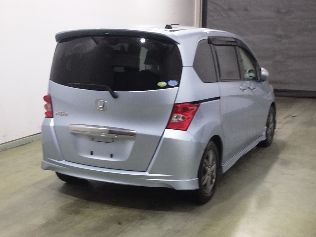 HONDA FREED