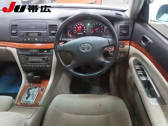 TOYOTA MARK II