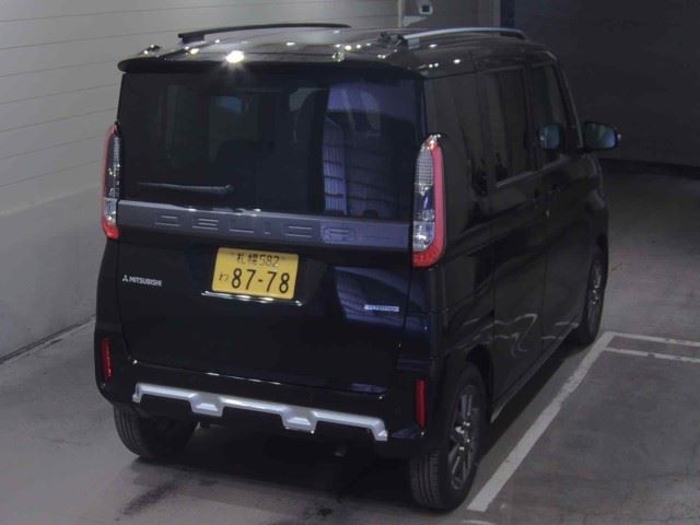 MITSUBISHI DELICA MINI