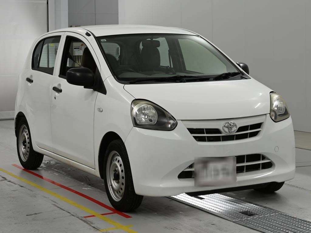 TOYOTA PIXIS EPOCH