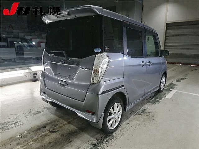 MITSUBISHI EK SPACE
