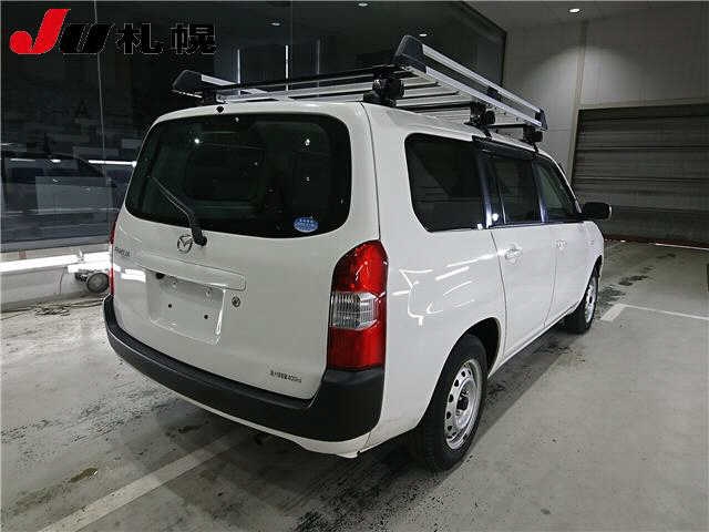 MAZDA FAMILIA