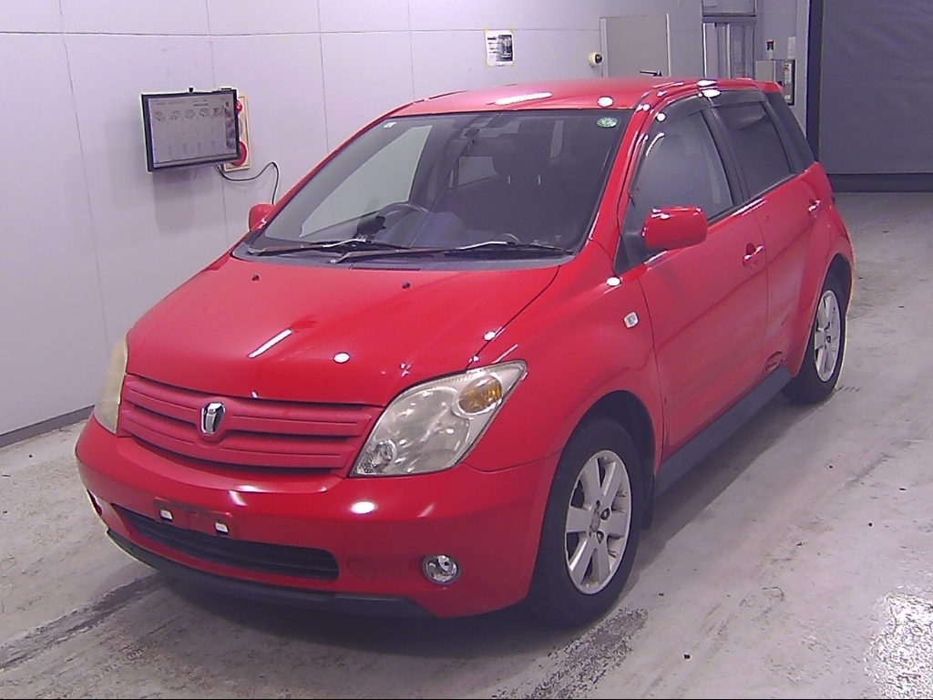 TOYOTA IST
