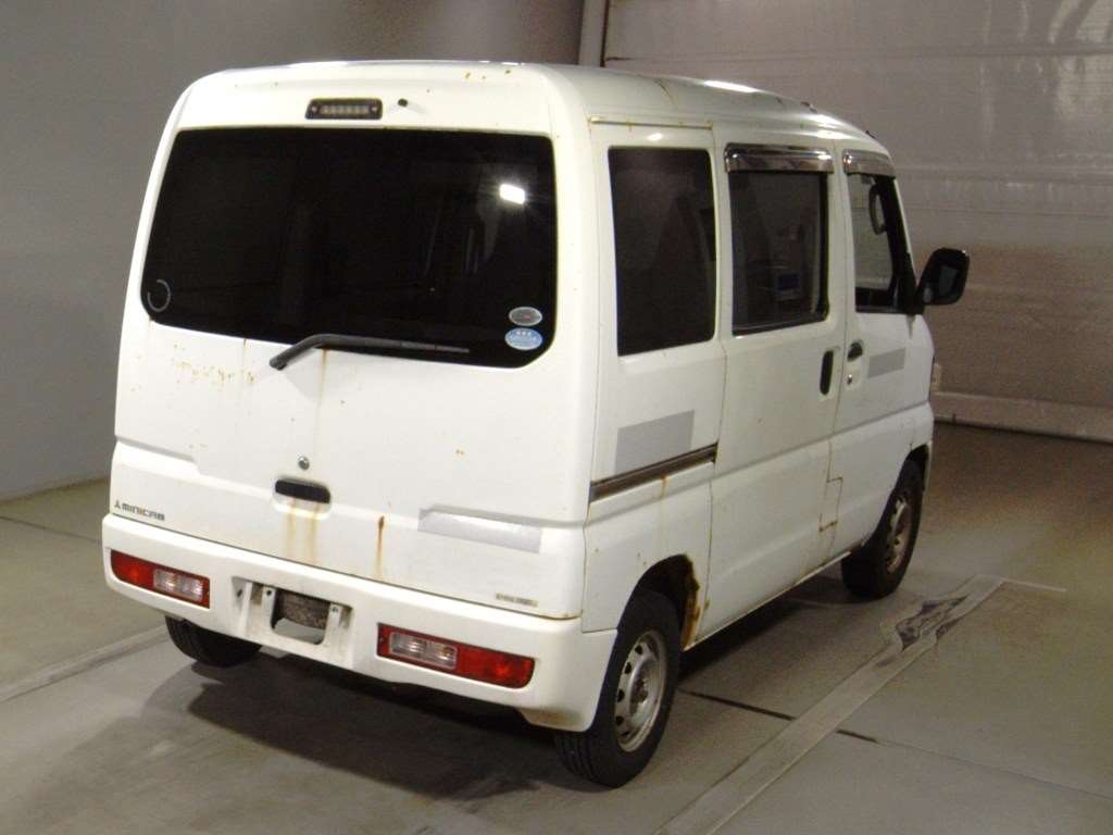 MITSUBISHI MINICAB