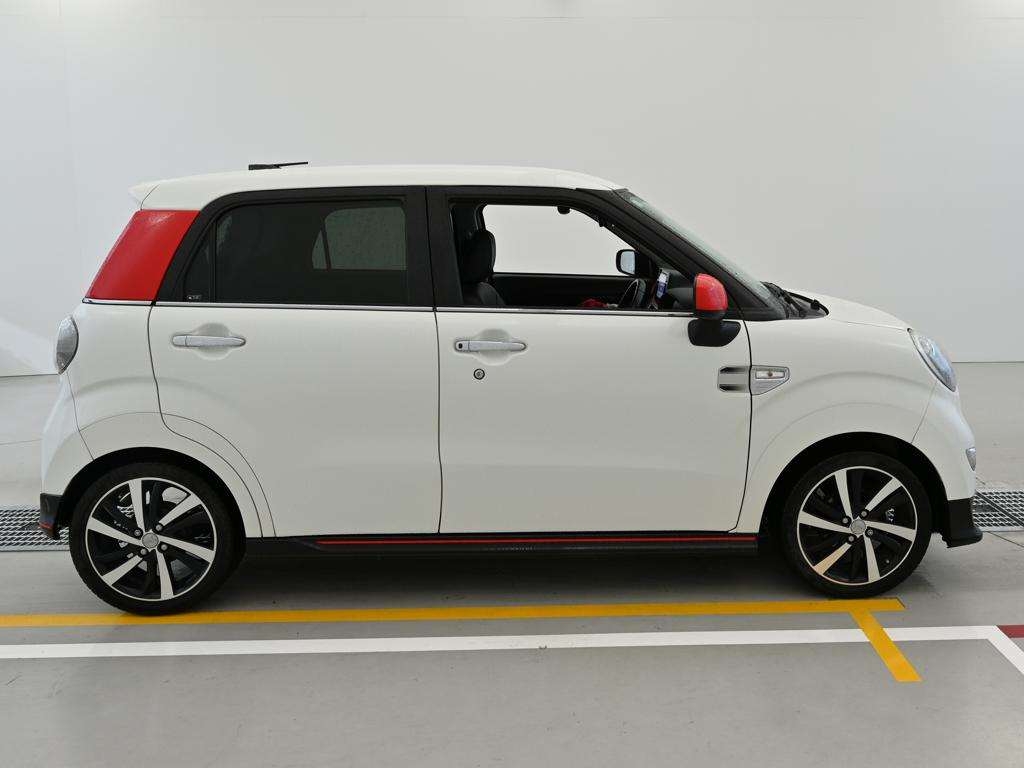 DAIHATSU CAST