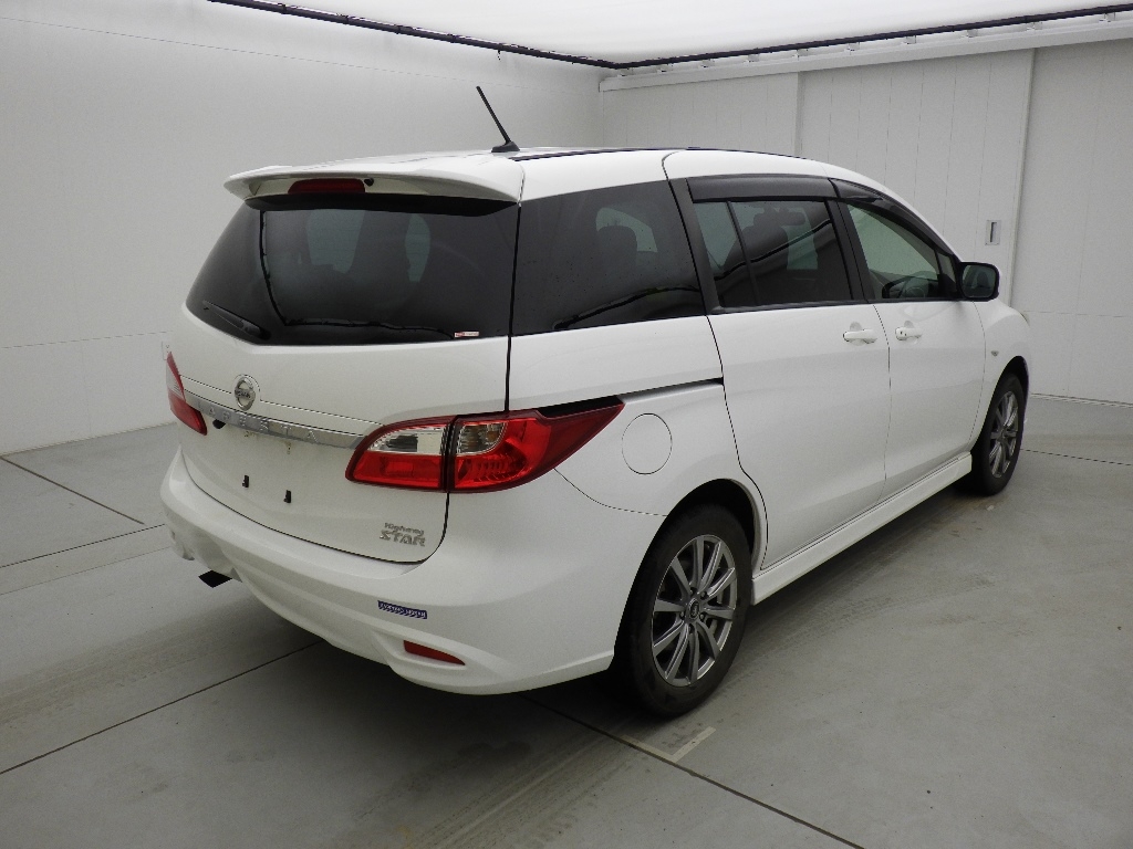 NISSAN LAFESTA