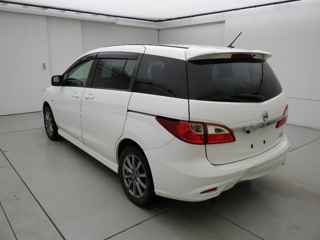 NISSAN LAFESTA