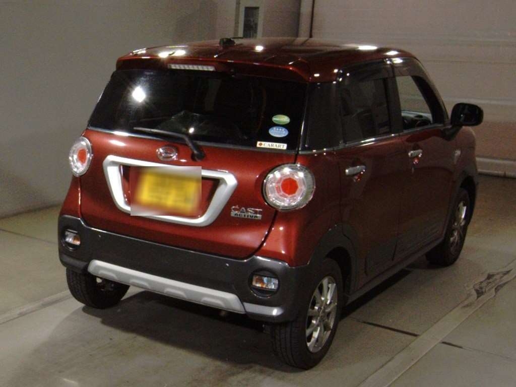 DAIHATSU CAST