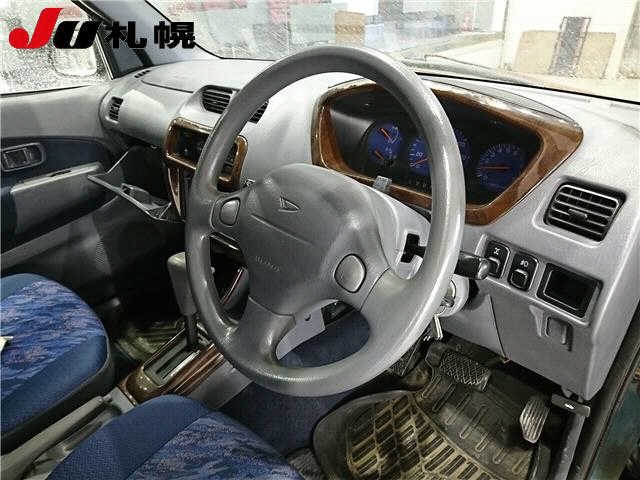 DAIHATSU TERIOS KID