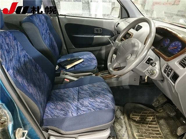 DAIHATSU TERIOS KID