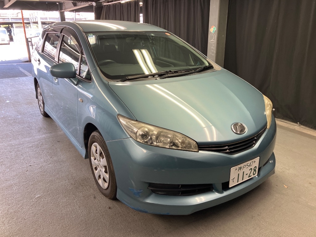 TOYOTA WISH
