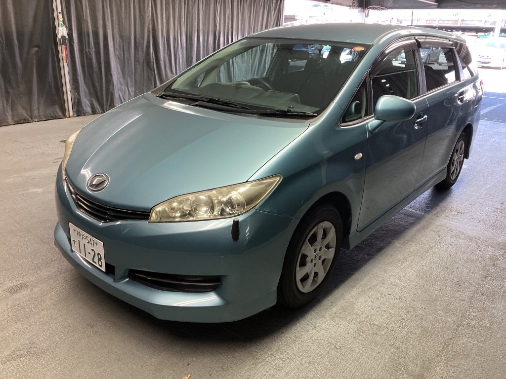 TOYOTA WISH
