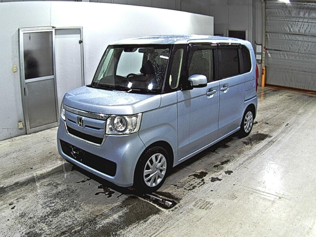 HONDA N-BOX