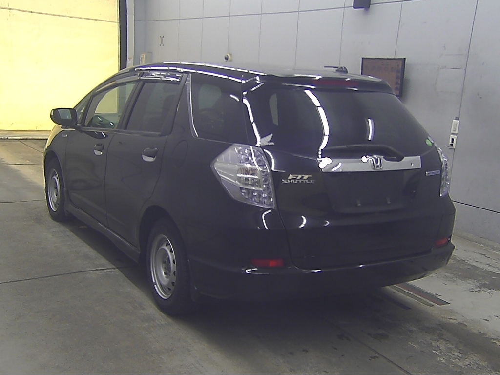 HONDA FIT SHUTTLE